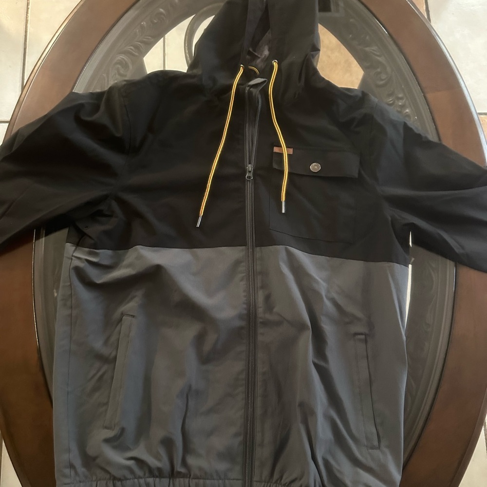 Windbreaker voyager